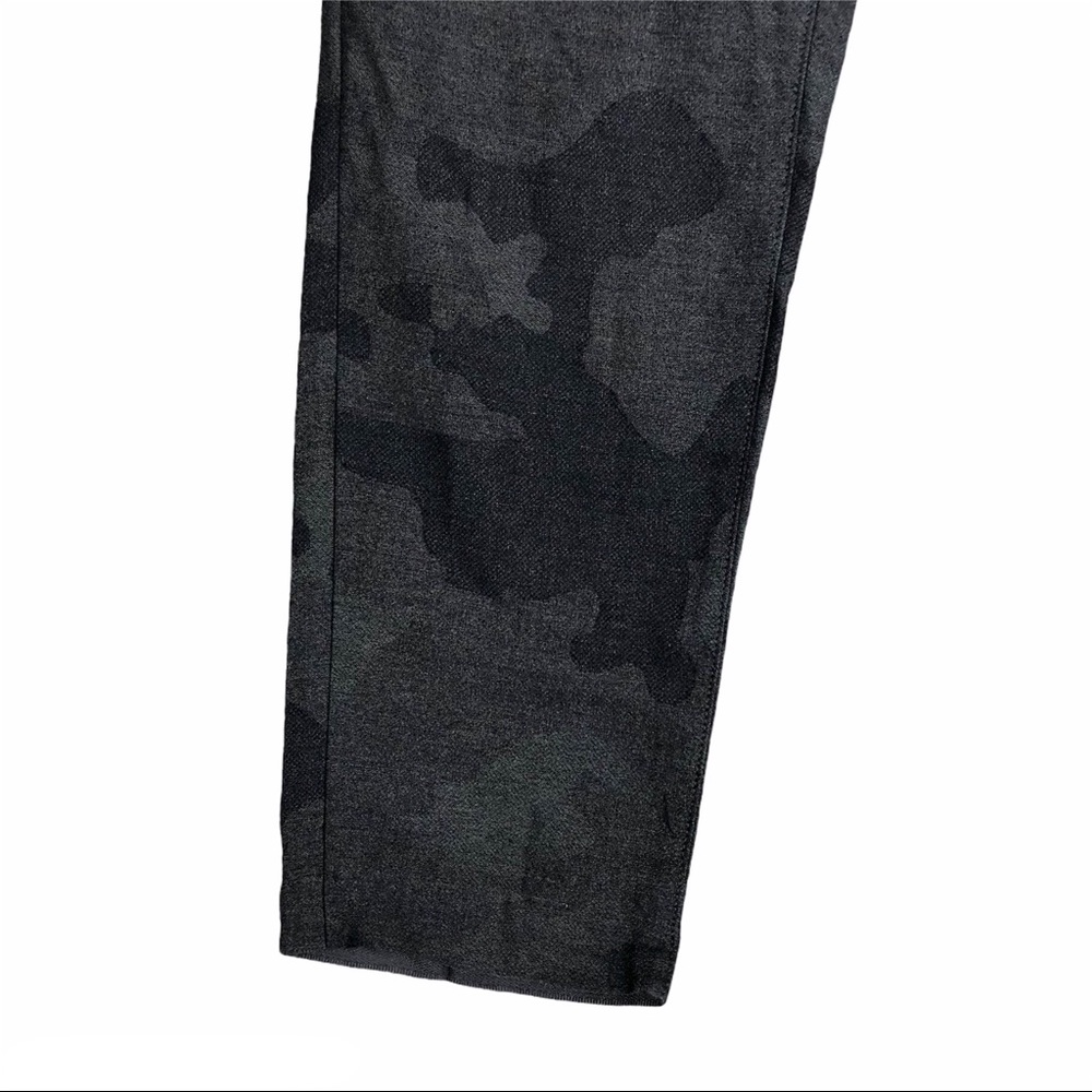Tiger of Sweden Gordon Camouflage Wool Trousers - Picture 3 of 10